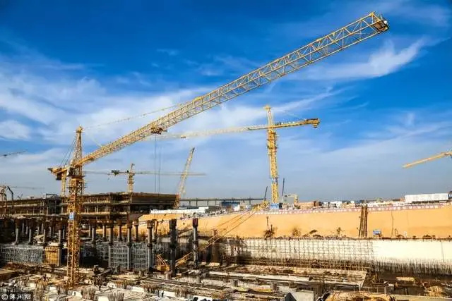 智慧工地?zé)o線自組網(wǎng)通信方案，如何推進(jìn)城鎮(zhèn)建設(shè)數(shù)字化轉(zhuǎn)型？